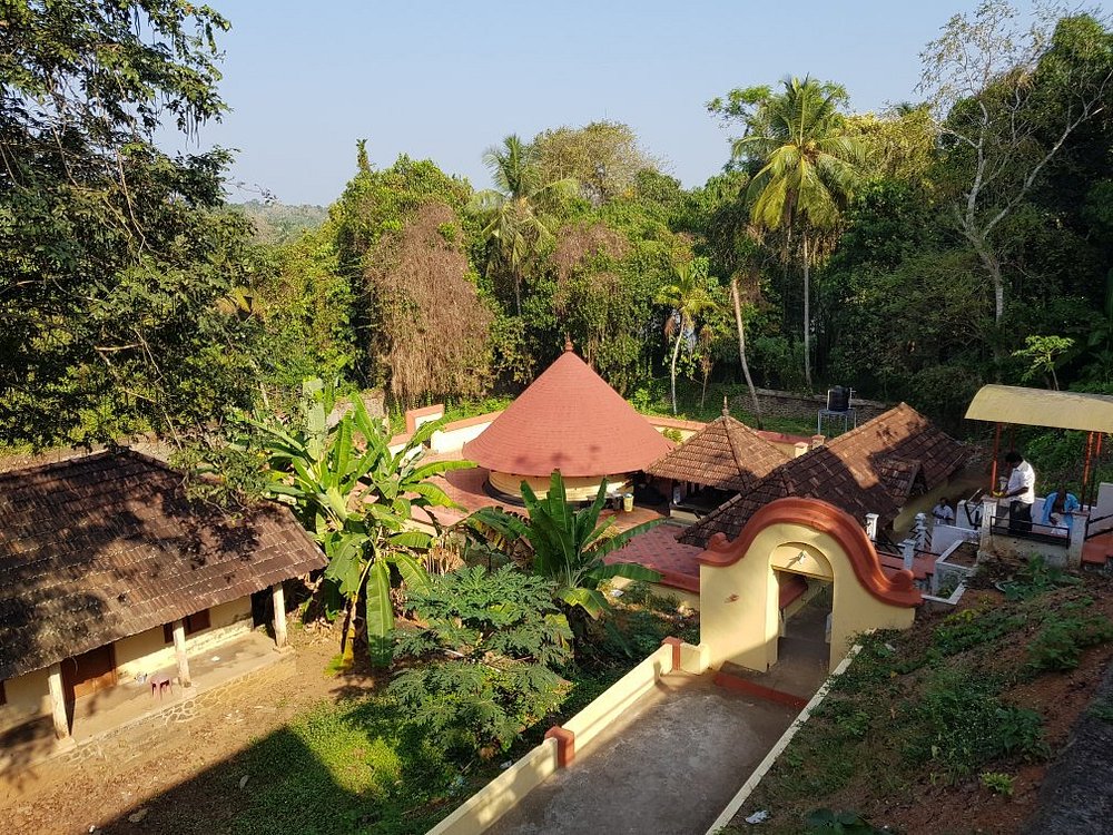 Kaviyoor Mahadeva Temple in Pathanamthitta